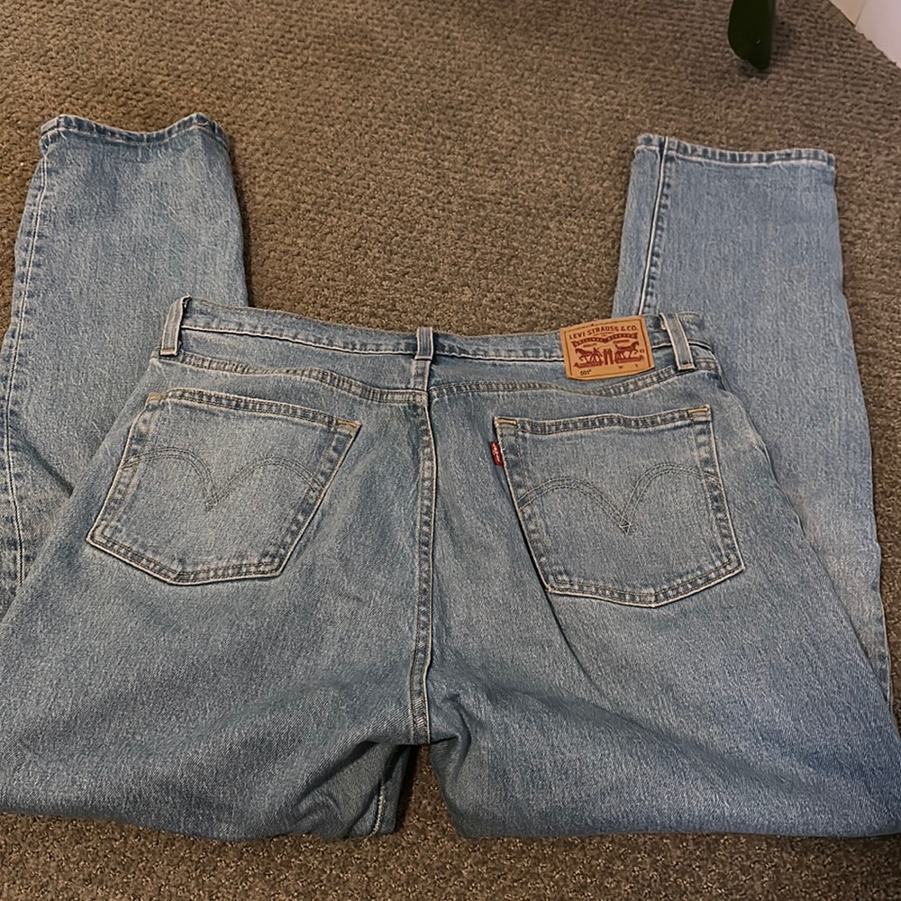 JEAN SALE